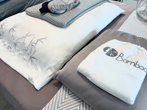 SILKY BLISS - Bamboo Pillowcase 2 Piece Set