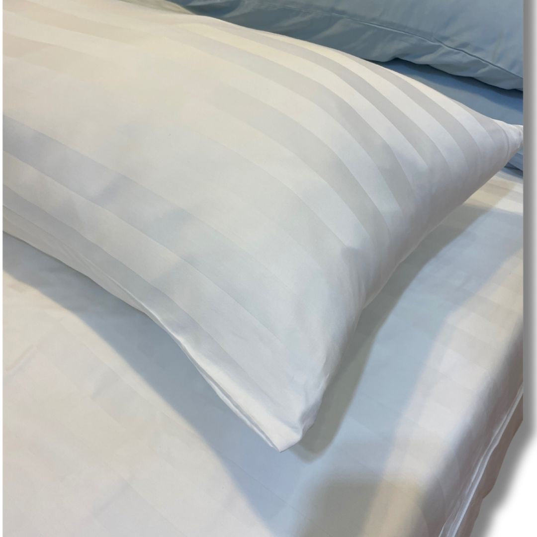 White jacquard bamboo pillowcase