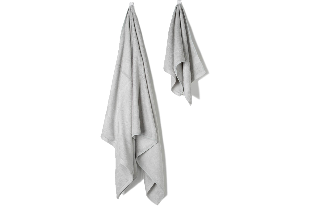 Bamboa towels made of 100% bamboo for an eco-firendly and organic home. Available in grey.