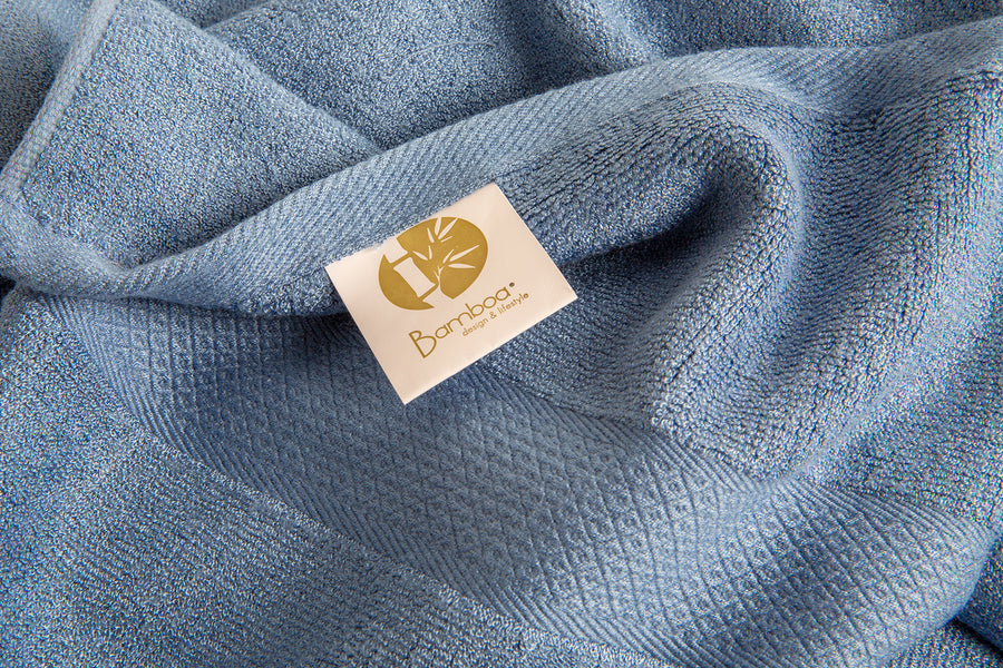 Bamboa towels made of 100% bamboo for an eco-firendly and organic home. Available in blue.