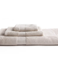 6 Piece Towel & 2 Bathrobe Mixed Bundle