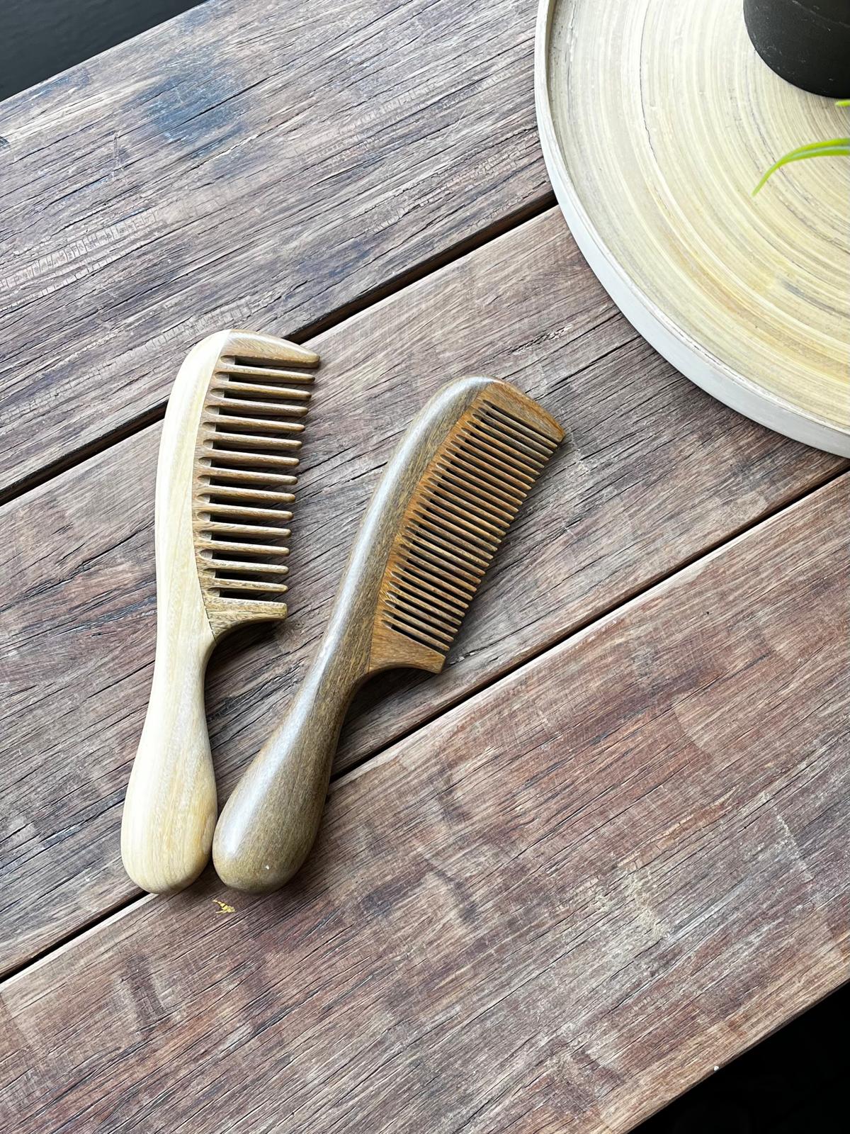 Sandalwood Detangling Comb