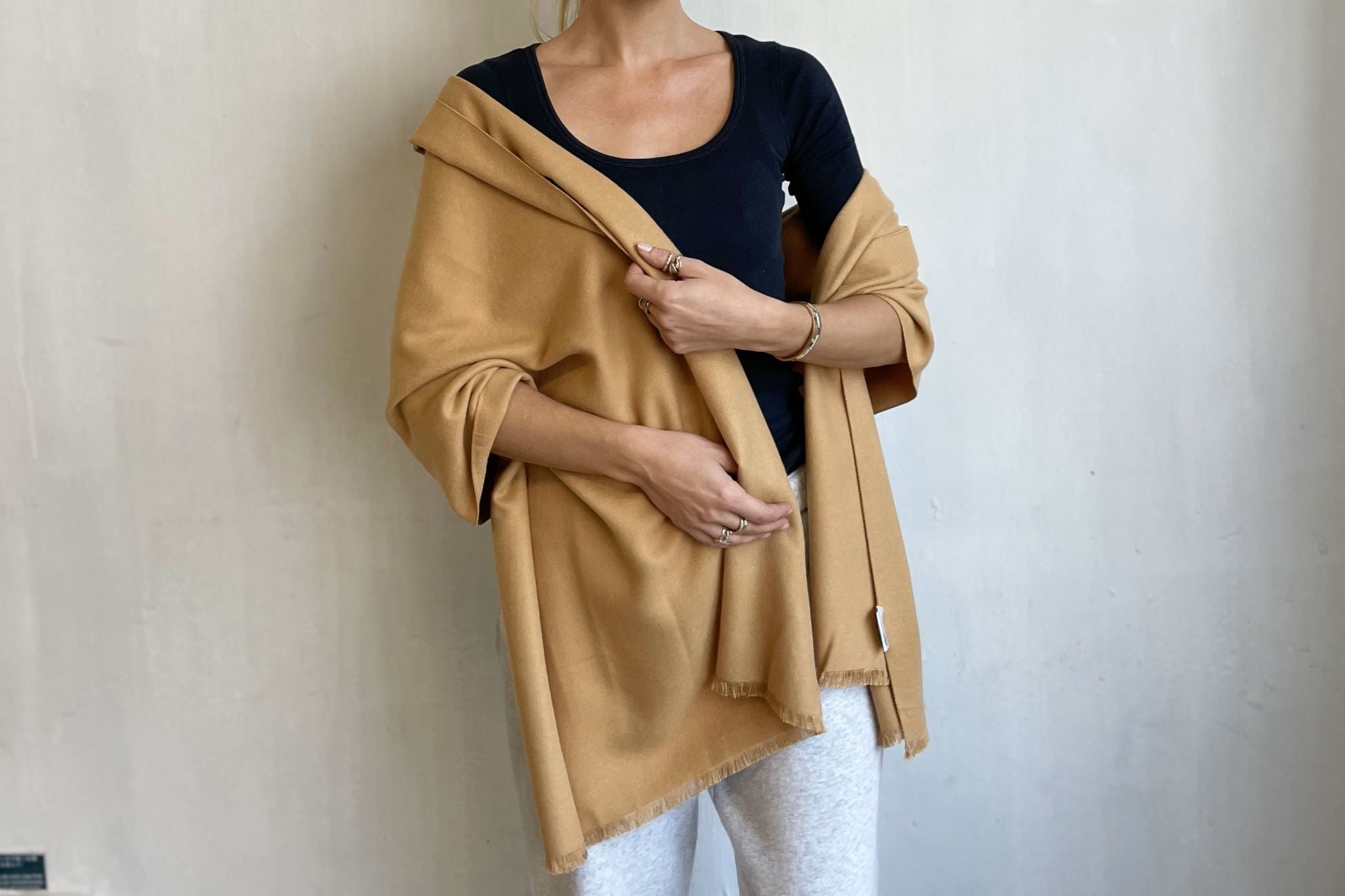 CLEMENTIA - Bamboo Fiber Scarf