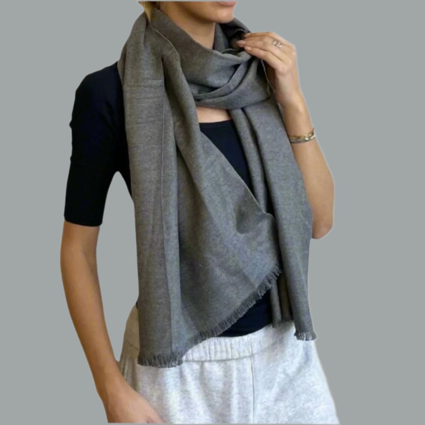 CLEMENTIA - Bamboo Fiber Scarf