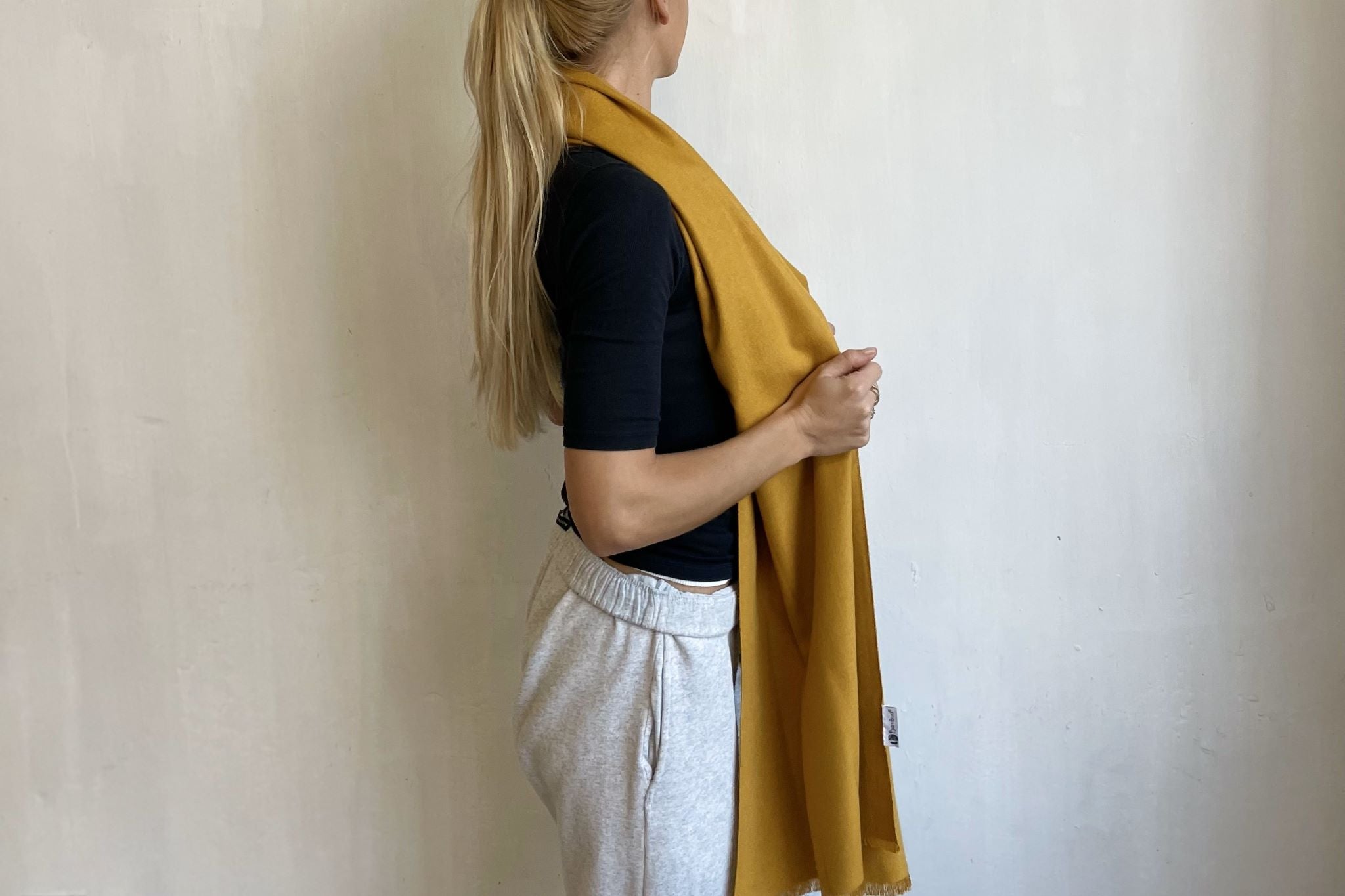 CLEMENTIA - Bamboo Fiber Scarf