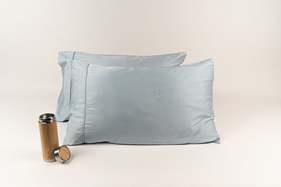 SILKY BLISS - Bamboo Pillow Case Set Dustic Blue