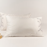 SILKY BLISS - Bamboo Pillow Case White Bamboo Leaves Print