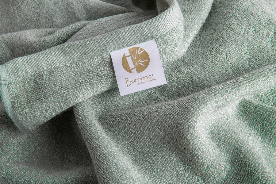 Bamboa towels made of 100% bamboo for an eco-firendly and organic home. Available in green color.